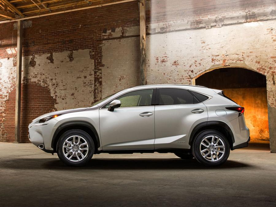  Lexus NX300h 2015 года  (NL) (фото 6 из 33)